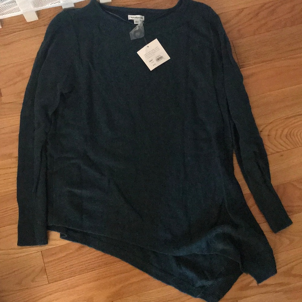 Ladies L Croft & Barrow NWT Asymmetrical Sweater